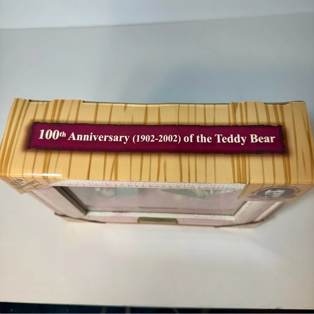 Teddy Bear shadow box. Vintage 2002 limited edition shadow box